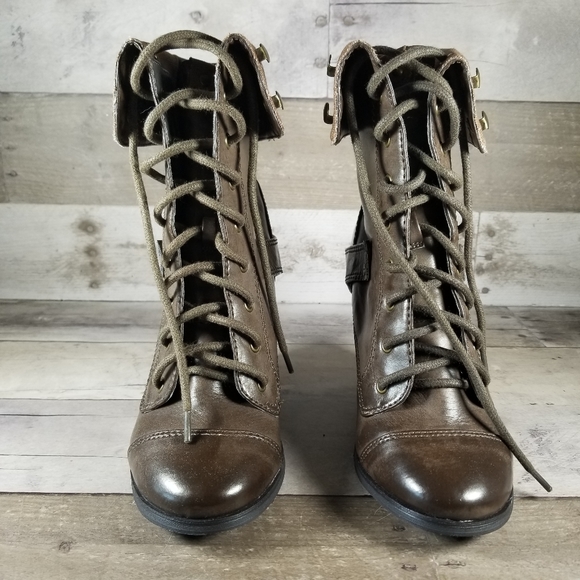 Steve Madden Awoll | Womens Size 7 - Picture 3 of 9